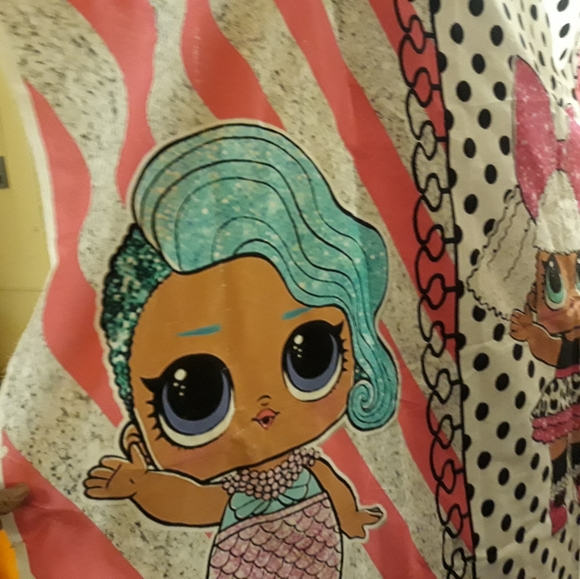 3X5 LOL Backdrop - Picture 3 of 3